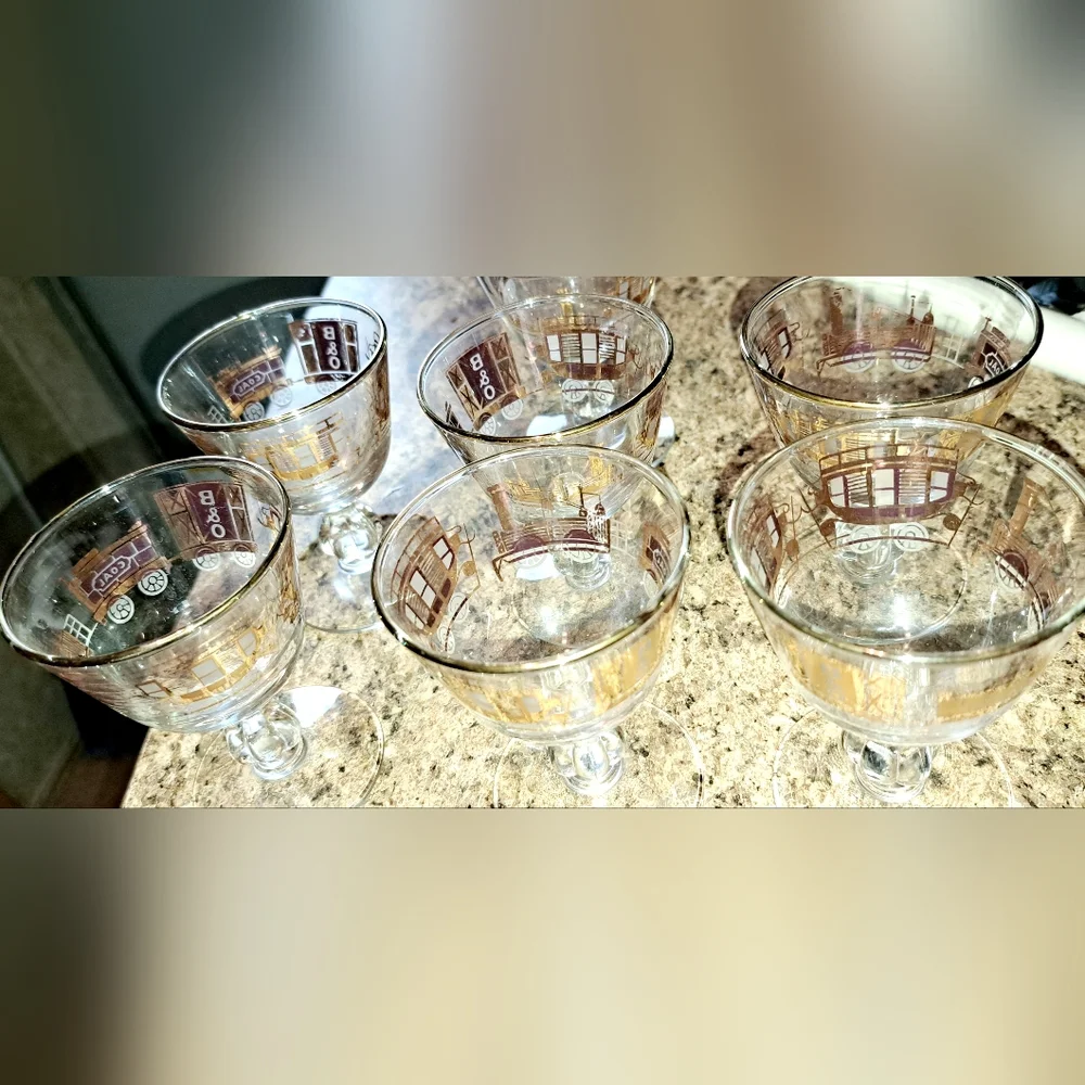 B&O Railroad Steam Engine Train Coal Box Coach Car Gold MCM 6 Wine Glasses